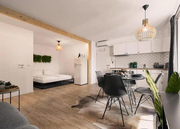 Einzimmerwohnung In Seenaehe Klimatisiert